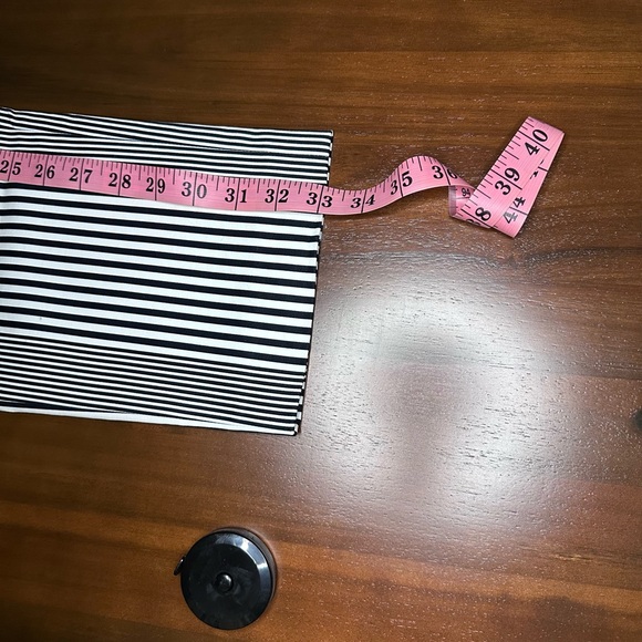 MICHAEL KORS STRIPED CAPRI PANT - Picture 10 of 11